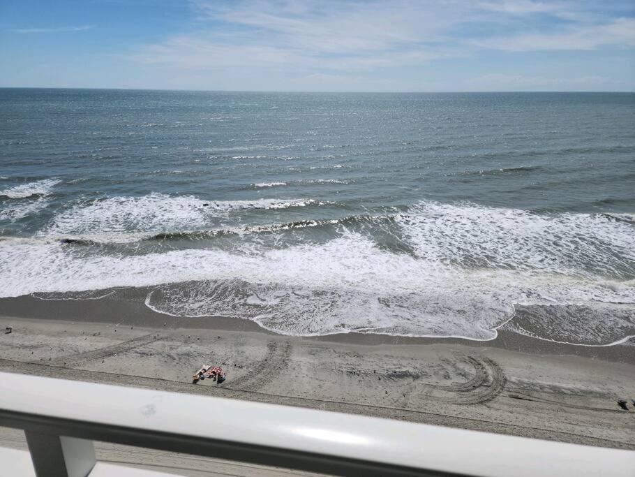 Ferienwohnung Oceanfront Efficiency T1104 Myrtle Beach Exterior foto
